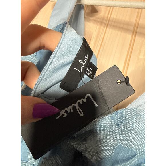 NWT Lulus Proof of Perfection Blue Floral Tiered Tie-Strap Midi Dress Cruise L - Picture 7 of 10